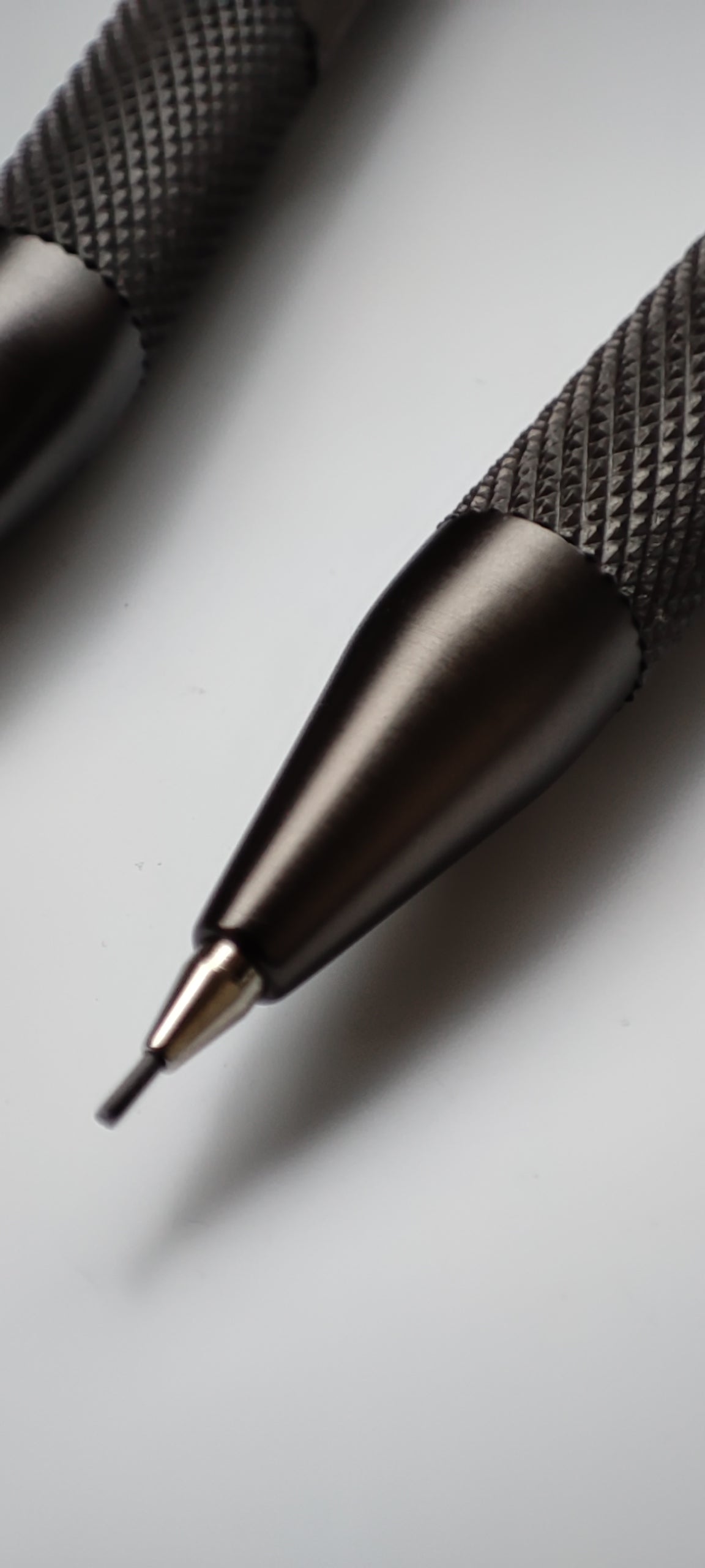loclen tekno1 ballpoint mechanical pencil details